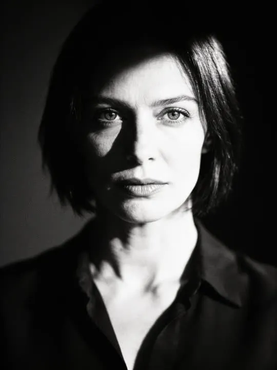 Black & White 35mm: the preview still the AI Video app shows for this action